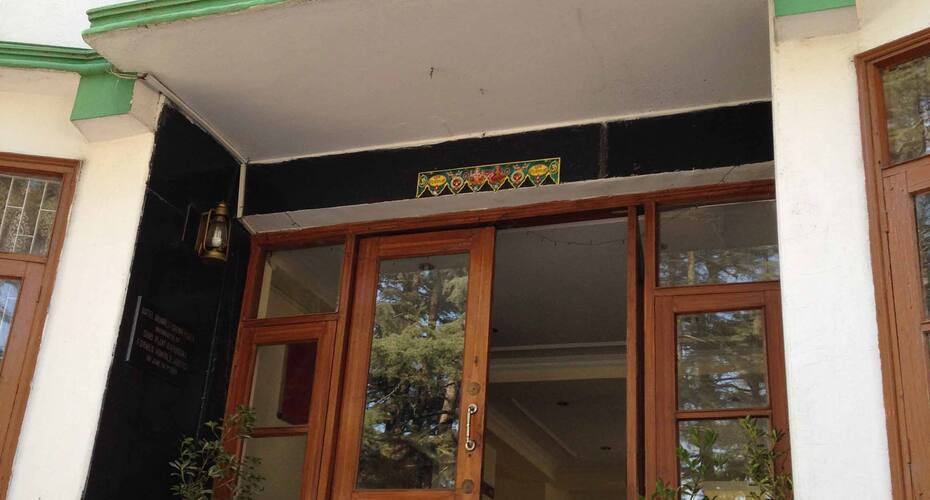 Crown Plaza Hotel, Dhanaulti 3